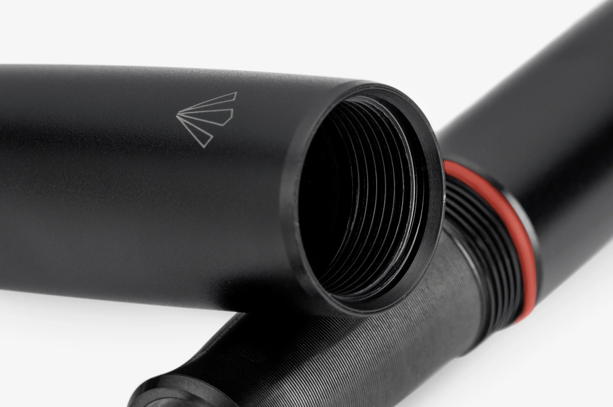 Gravitas Sentry Aluminium Black - Image 3